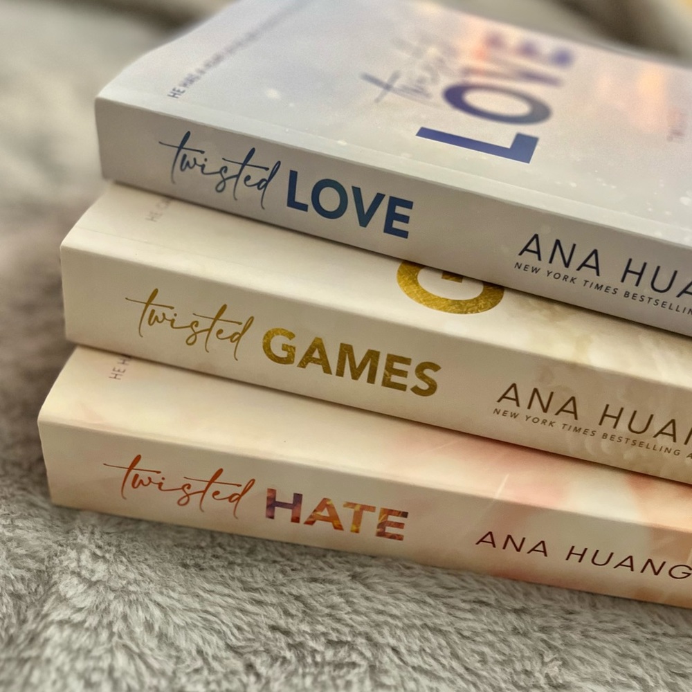Twisted Series by Ana Huang | Book One to Book Three